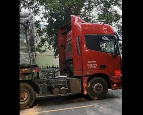 智能候車亭發(fā)貨