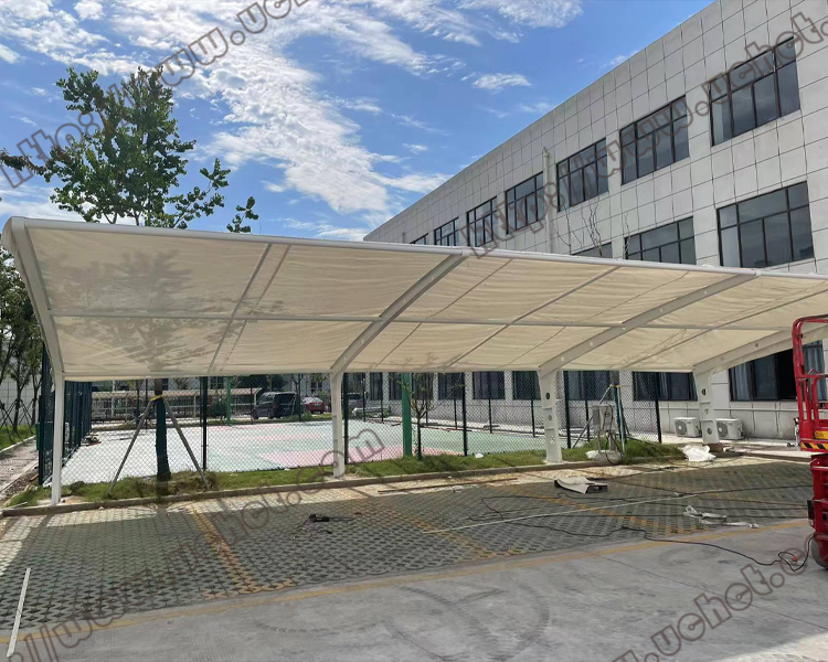 車棚/雨棚現(xiàn)場(chǎng)安裝